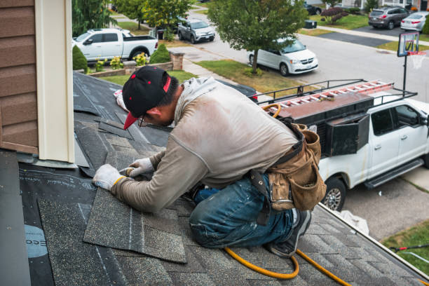 Professional Gutter Installation technician working in Warrenton, OR